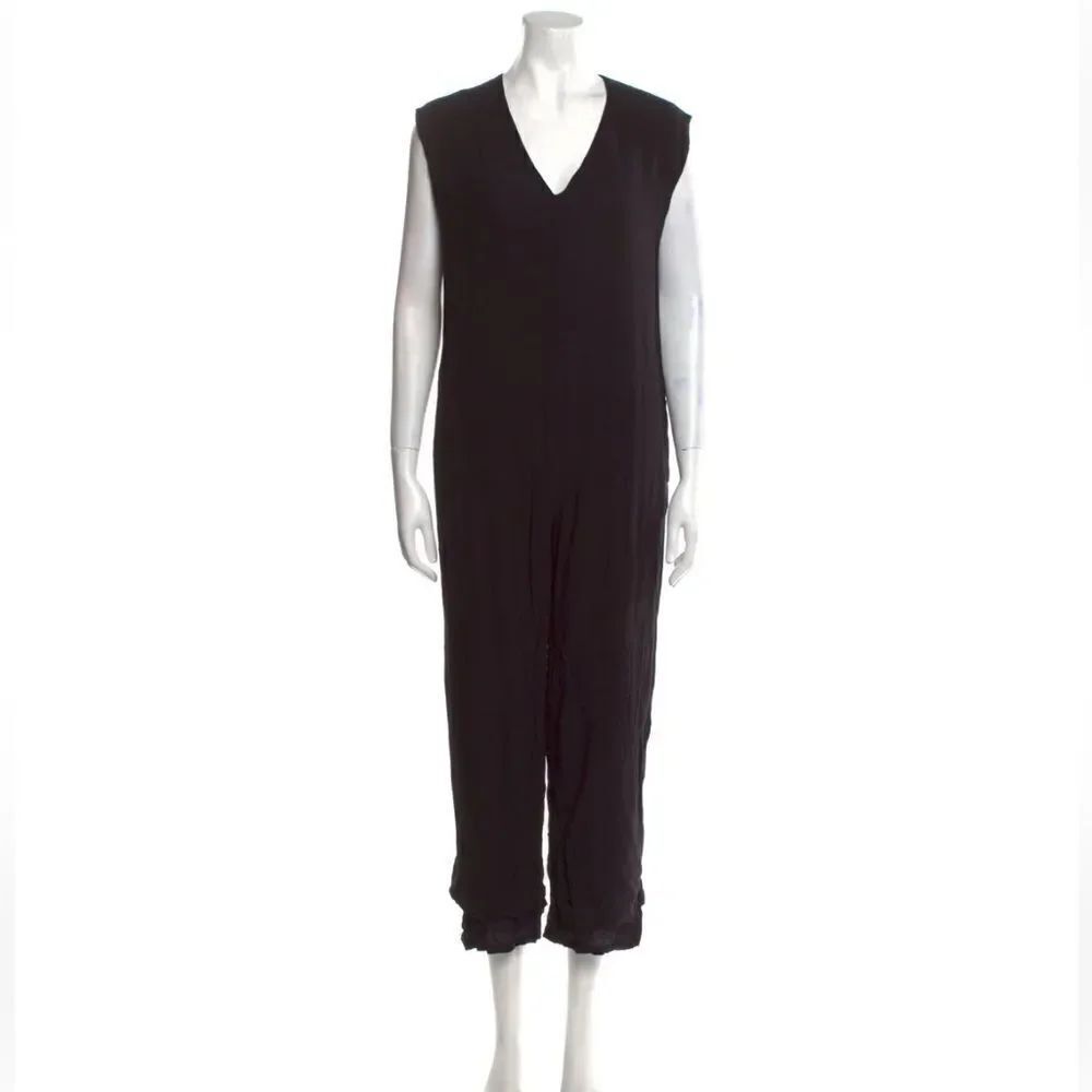 Standard James Perse Jumpsuit Women Size M Black Sleeveless V-Neck Wide Leg NEW